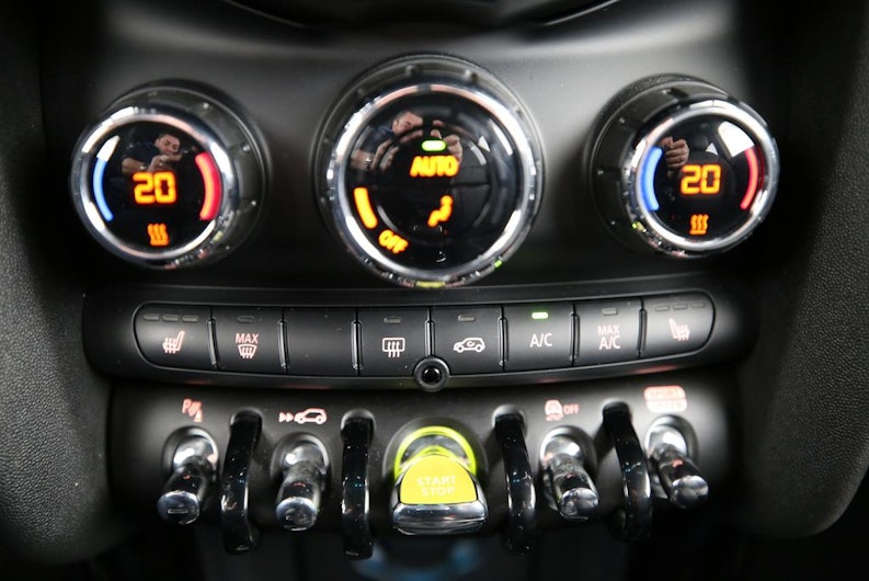 Vehicle image MINI MINI