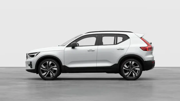 Volvo XC40 2.0 B3 MH Plus Dark