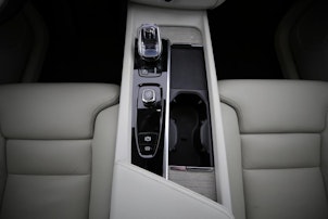 Vehicle image VOLVO XC60 2.0 T6 TE Inscription eAWD