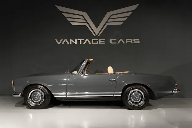 Mercedes-Benz 230 SL