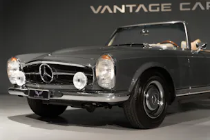 Mercedes-Benz 230 SL