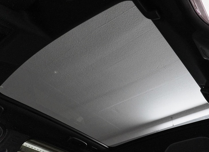 Vehicle image LAND ROVER DISCOVERY SPORT