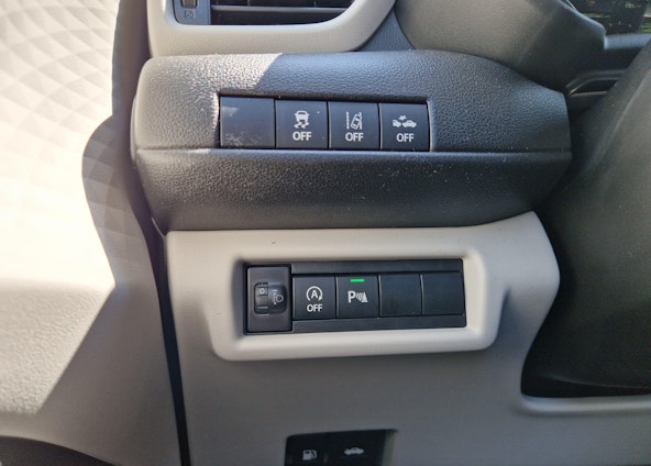 Vehicle image 15 Vehicle image 15