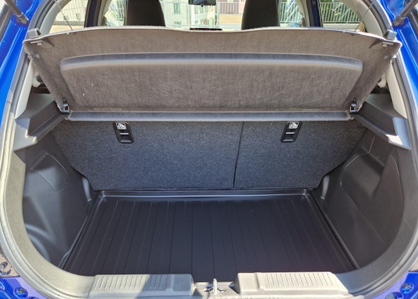 Vehicle image 10 Vehicle image 10