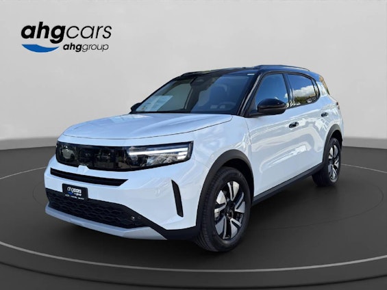 First vehicle image