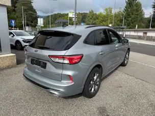Ford Kuga 2.5 Hybrid ST-Line 4x4