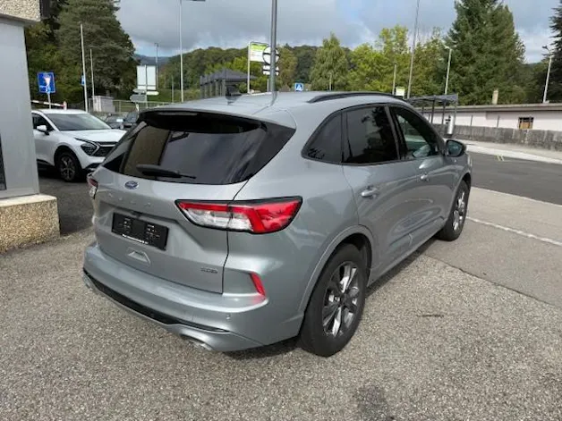 Ford Kuga 2.5 Hybrid ST-Line 4x4