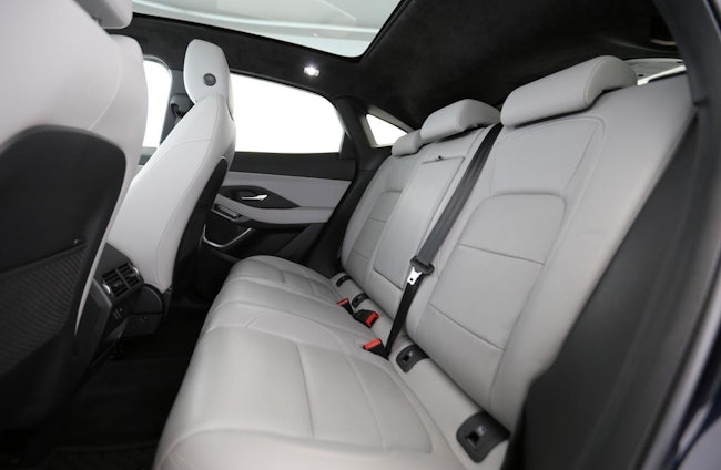 Vehicle image 8 Vehicle image 8