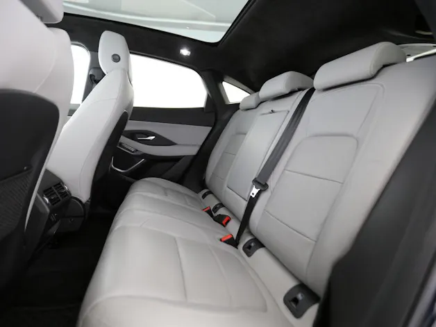 Jaguar E-Pace 1.5 T 300e R-Dynamic SE AWD