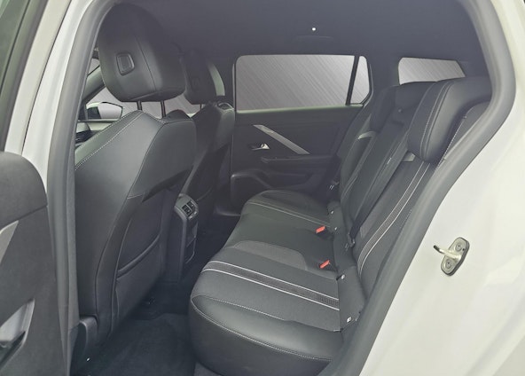 Vehicle image 9 Vehicle image 9