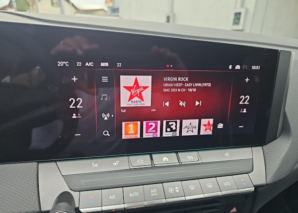 Vehicle image 20 Vehicle image 20