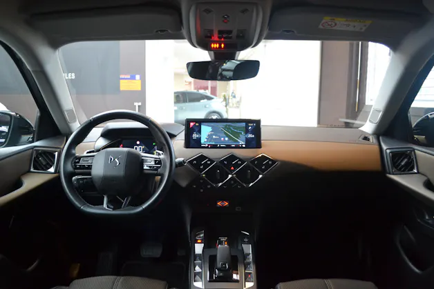 DS Automobiles 3 Crossback E-Tense Club