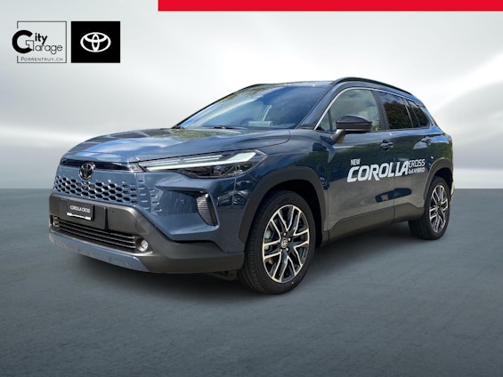 First vehicle image
