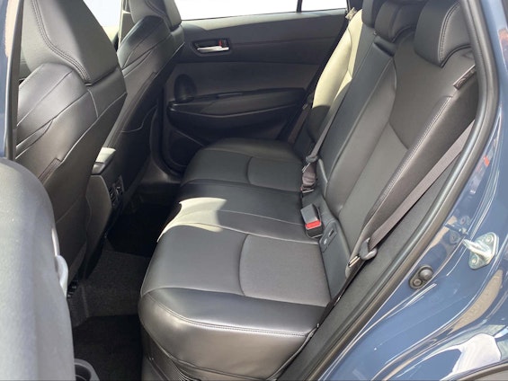 Vehicle image 6 Vehicle image 6