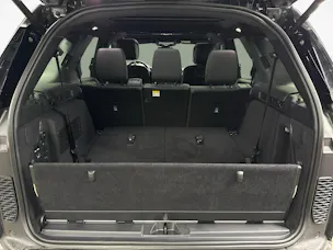 Land Rover Discovery 3.0 D I6 250 Dynamic SE