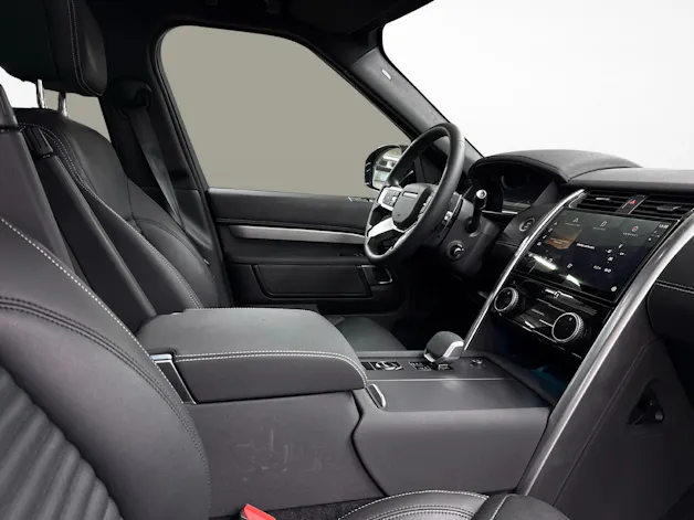 Land Rover Discovery 3.0 D I6 250 Dynamic SE