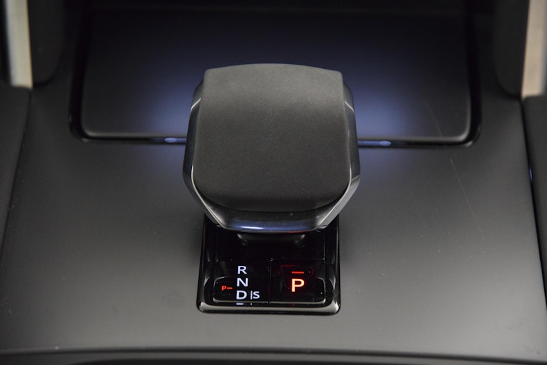 Vehicle image LAND ROVER DISCOVERY SPORT