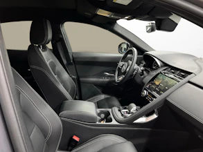 https://vehicle.imgix.net/4001999/3e31de3a-f5d1-456e-bf71-7510b8074c00.jpg