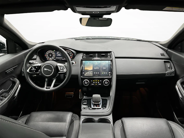 Fahrzeugbild JAGUAR E-PACE