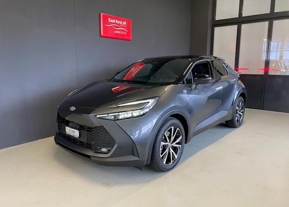 First vehicle image First vehicle image