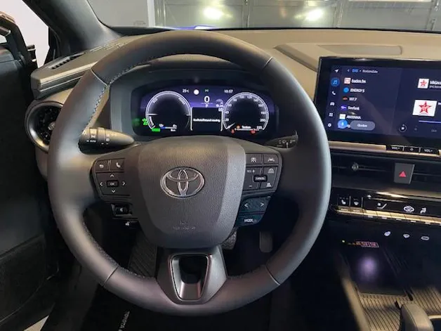 Toyota C-HR 2.0 PHEV Swiss Edition
