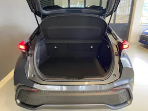 Toyota C-HR 2.0 PHEV Swiss Edition