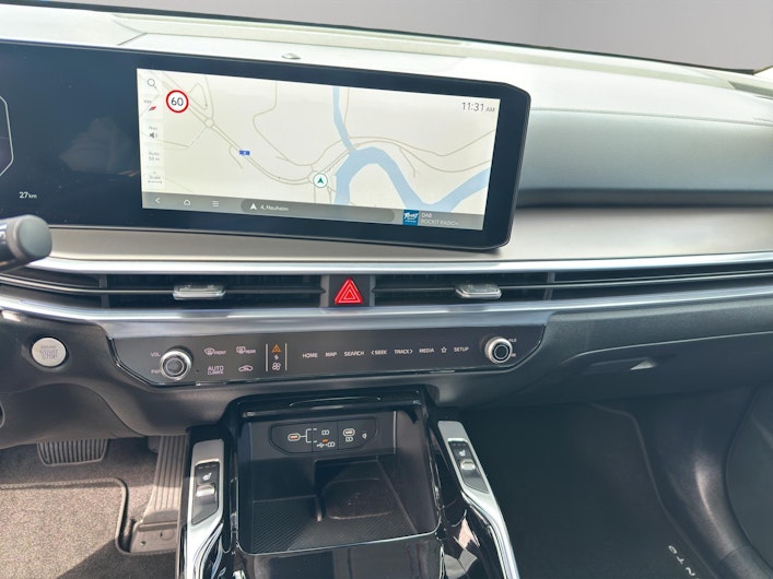 Vehicle image KIA SORENTO