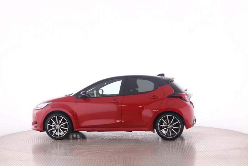 Vehicle image TOYOTA YARIS