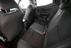 Vehicle image TOYOTA Yaris 1.5 VVT-i HSD GR Sport