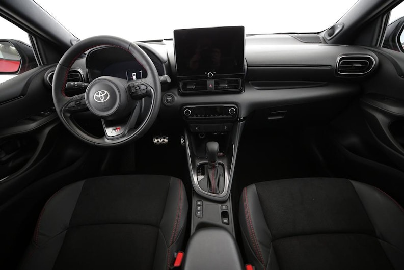 Vehicle image TOYOTA YARIS