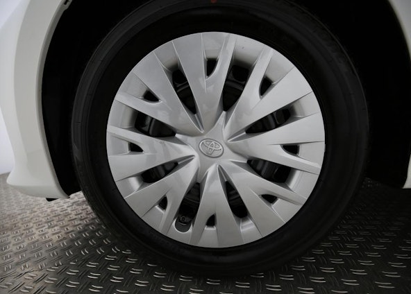 Vehicle image 9 Vehicle image 9