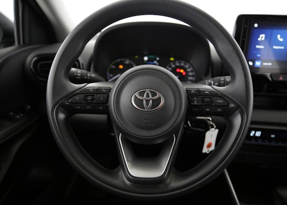 Vehicle image 5 Vehicle image 5