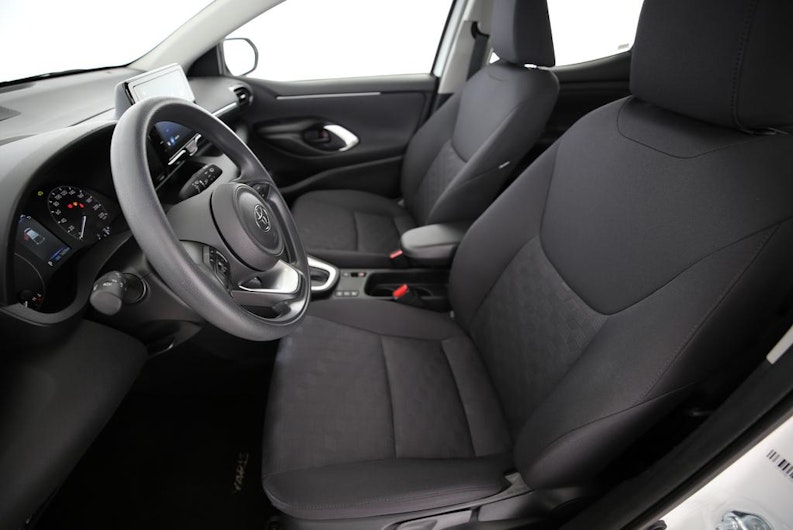 Vehicle image TOYOTA YARIS