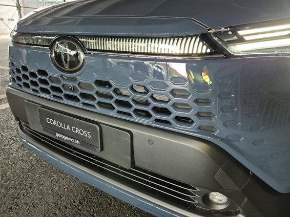 Vehicle image 7