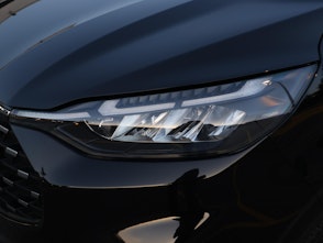 Vehicle image FORD Tourneo C Bus 320 L1 2.0 EcoBlue 170 Titanium