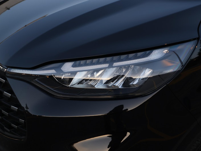 Vehicle image FORD TOURNEO