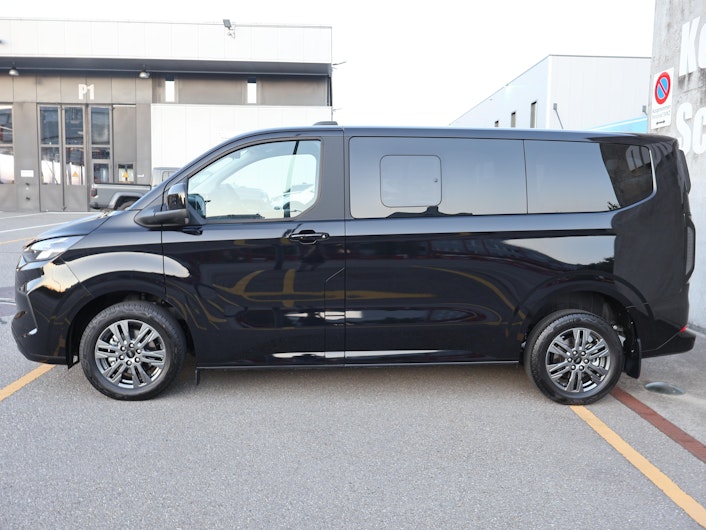 Vehicle image FORD TOURNEO