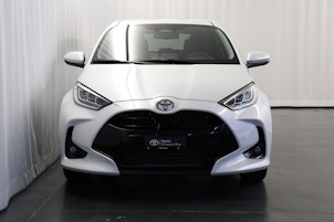 Vehicle image TOYOTA Yaris 1.5 VVT-i HSD Trend
