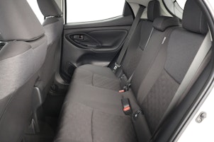 Vehicle image TOYOTA Yaris 1.5 VVT-i HSD Trend