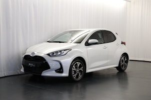 Vehicle image TOYOTA Yaris 1.5 VVT-i HSD Trend