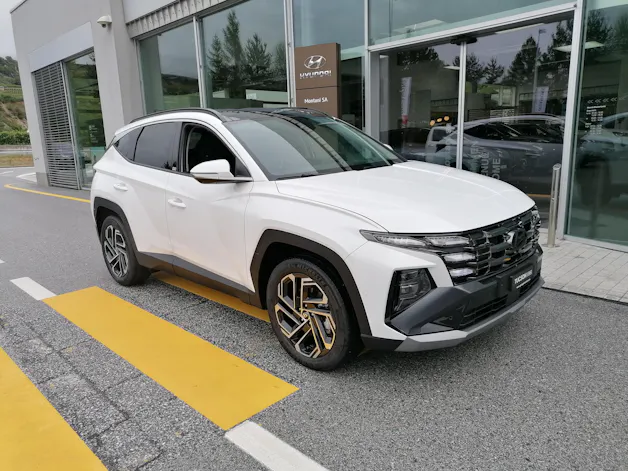 Hyundai Tucson 1.6 T-GDi HEV Vertex Swiss Edition 4WD
