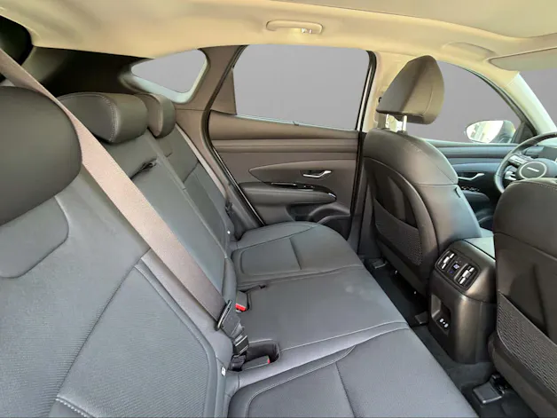 HYUNDAI Tucson 1.6 T-GDi HEV Vertex Swiss Edition 4WD