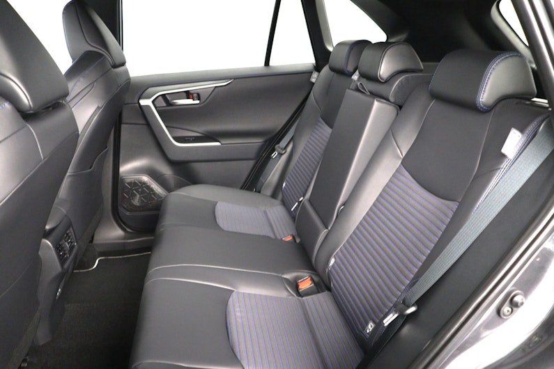 Vehicle image TOYOTA RAV-4