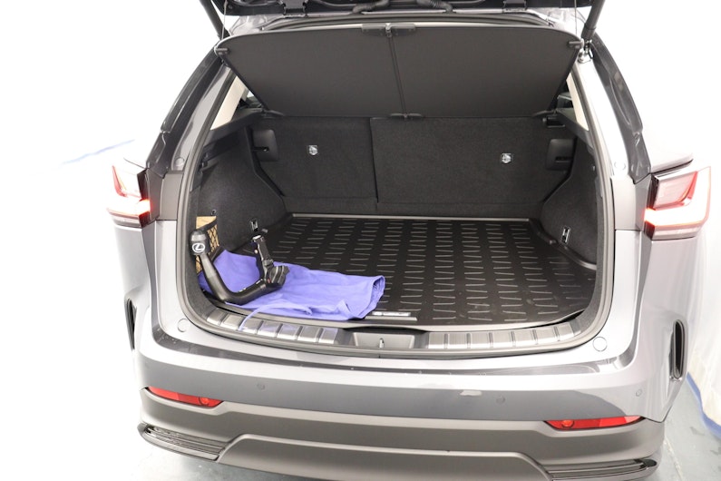 Vehicle image LEXUS NX