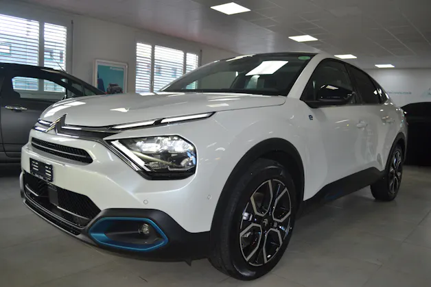 Citroën e-C4 X Shine