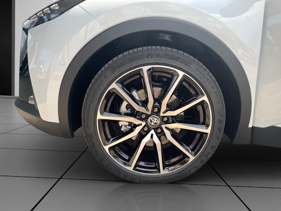 Vehicle image 15 Vehicle image 15