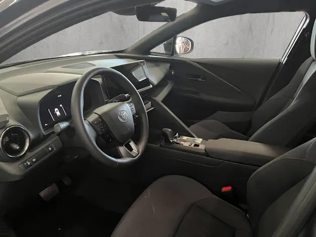 Toyota C-HR 2.0 PHEV Swiss Edition