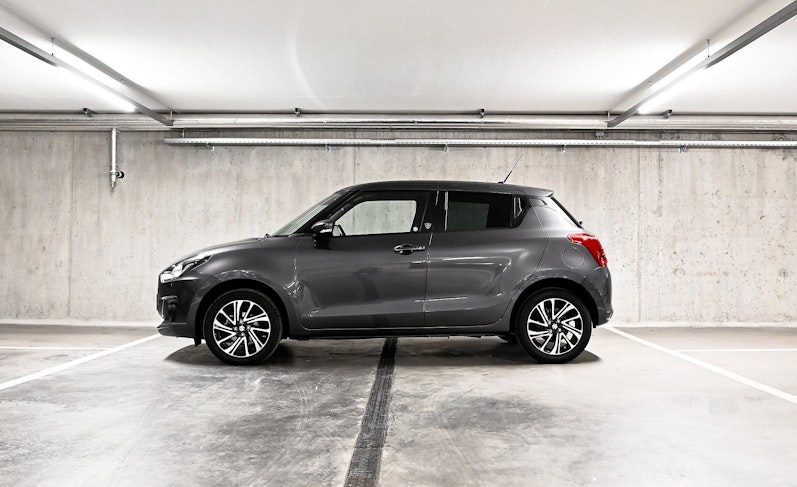 Vehicle image SUZUKI SWIFT