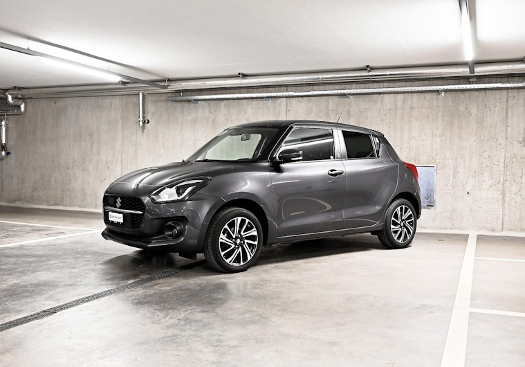 Vehicle image SUZUKI SWIFT