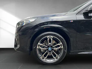 BMW iX2 30 xDrive